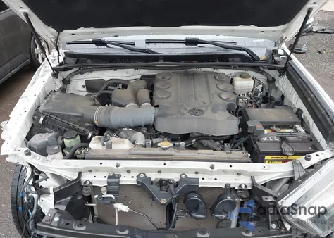 2015 Toyota 4Runner Limited z USA, uszkodzony, nr VIN JTEBU5JR3F5228136